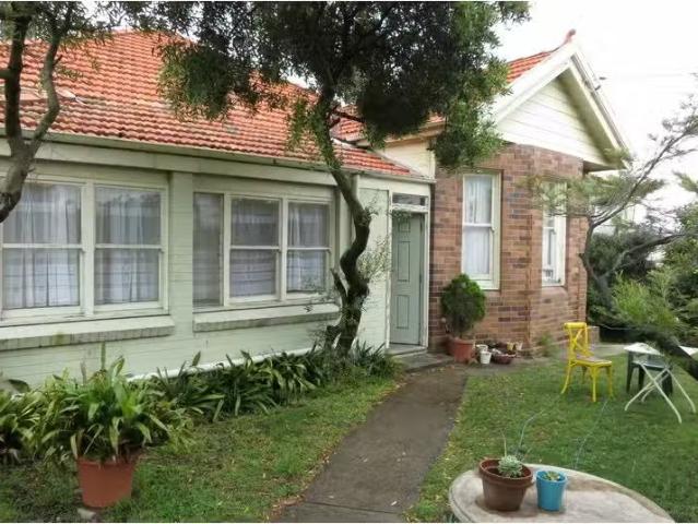 Cozy 1 BR 11 Black Street, VAUCLUSE Property for rent Listed.