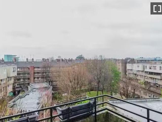 Cozy 1 BR 1 bedroom apartment for rent in Docklands, London