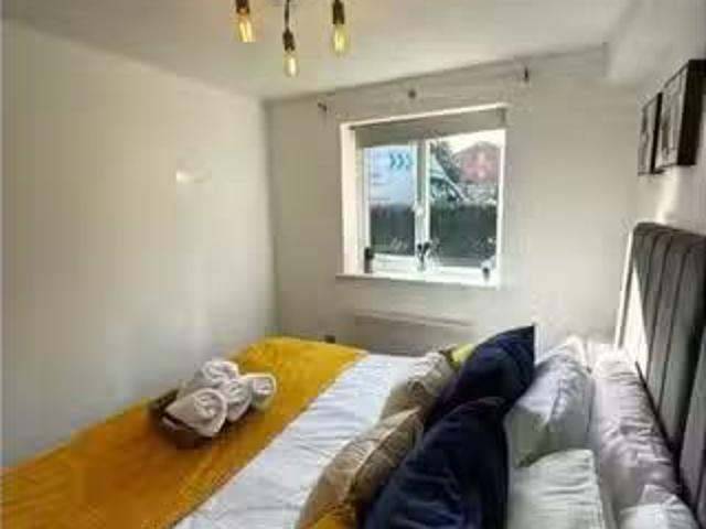 Cozy 1 BR 1 bedroom apartment for rent in Feltham, London