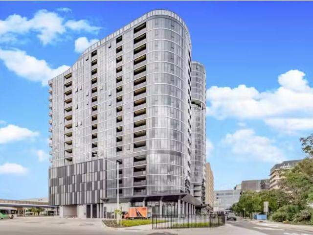Deal! 1 BR 203/15 Bowes Street, PHILLIP Apartment for rent Li.