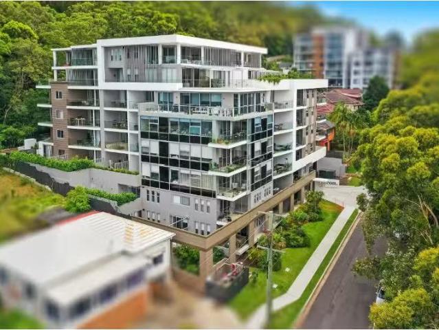 Unique 1 BR 207/8 Kendall Street, GOSFORD Apartment for rent.