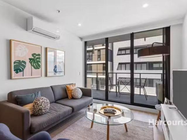 Deal! 1 BR 226C/3 Snake Gully Drive, BUNDOORA, VIC 3083 Apar.