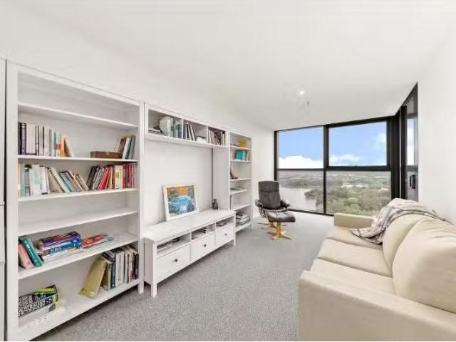 Charming 1 BR 2307/120 Eastern Valley Way, Belconnen Apartment.
