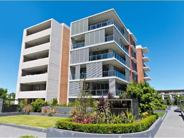 Unique 1 BR 345/32 Jasmine Street, Botany Apartment for rent.