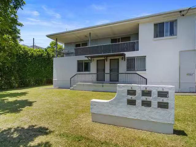For Rent! 1 BR 3/22 Holmes Street, Moorooka, QLD 4105