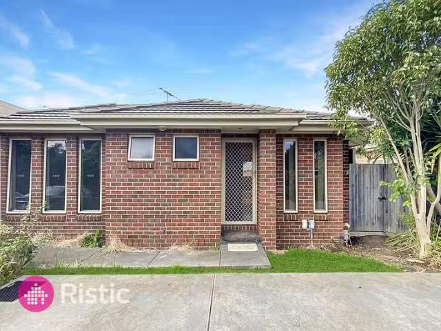 New 1 BR 3/34 Mccomas Street, Reservoir, VIC 3073