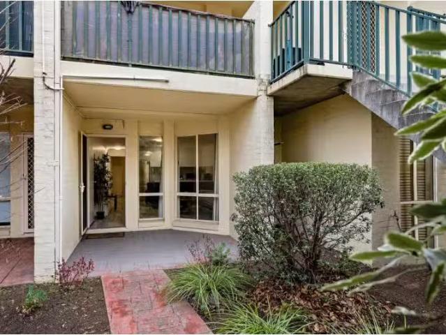 New 1 BR 47D/12 Albermarle Place Dover Court, PHILLIP House.