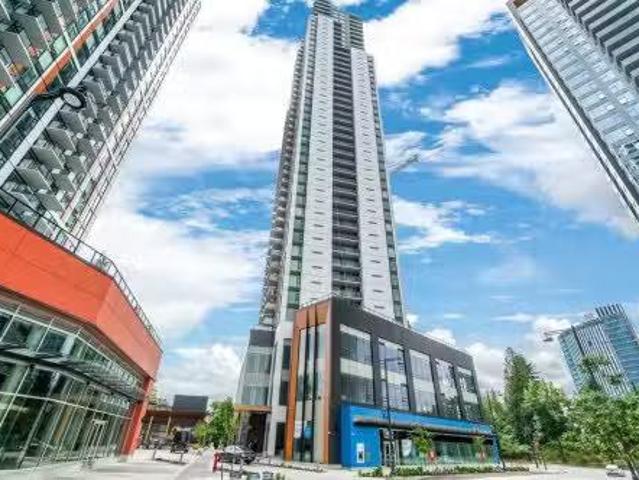Rental! 1 BR 4105 13745 George Junction, Surrey, BC, V3T 0V8.