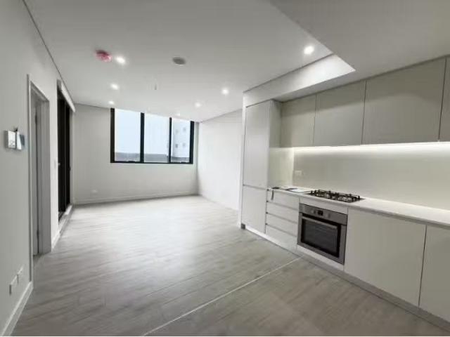 Unique 1 BR 414/105C Willarong Road, Caringbah Apartment for r.