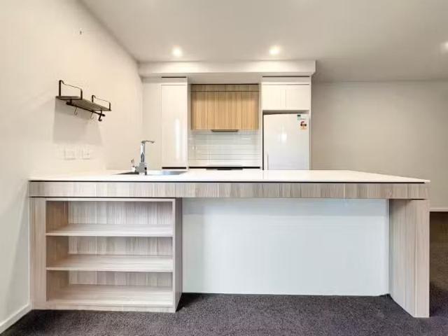 New 1 BR 42/4 Henshall Way, Macquarie Apartment for rent List.