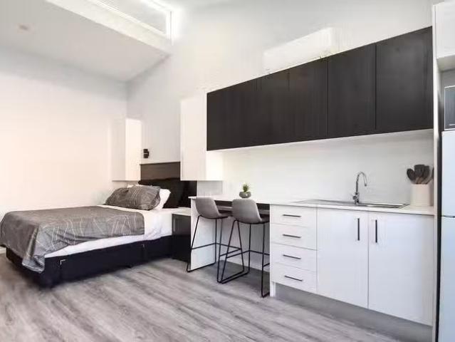 Nice 1 BR 4B/48 Molong Road, Orange, NSW 2800