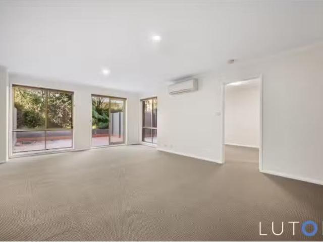 Cheap 1 BR 5/40 Moore Street, Turner Apartment for rent Liste.