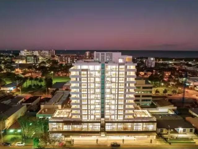 New 1 BR 502/35 Kenny Street, WOLLONGONG Apartment for rent L.