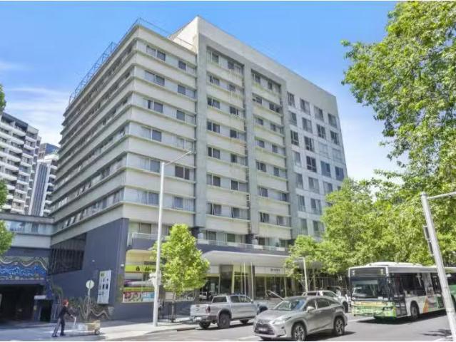 Deal! 1 BR 606/2 Akuna Street, CANBERRA Apartment for rent Li.