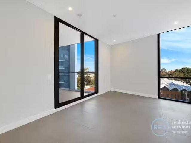 Deal! 1 BR 703/18 Lilydale Street, Marrickville, NSW 2204