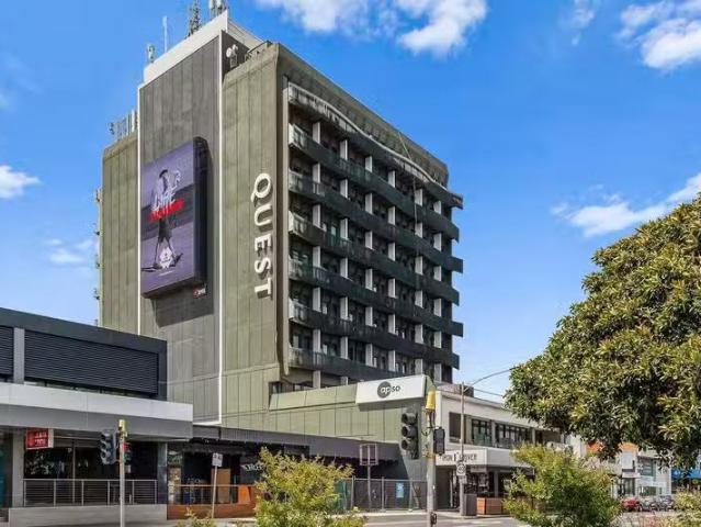 Cheap 1 BR 706/435 Nepean Highway, Frankston, VIC 3199 Apart.