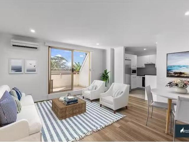 Deal! 1 BR 8/127 Crown Road, QUEENSCLIFF Apartment for rent L.