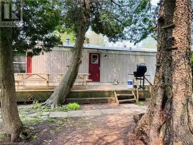 Deal! 1 BR 8 9 Tamarac Road, Northern Bruce Peninsula, ON, N.