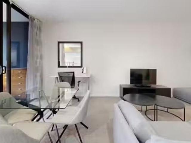 Cheap 1 BR 906/47 Cordelia Street, South Brisbane, QLD 4101