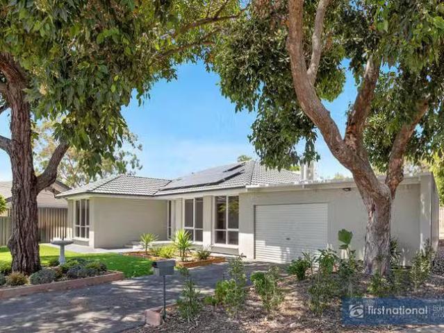 Deal! 1 Duncan Crescent, Highbury, SA 5089