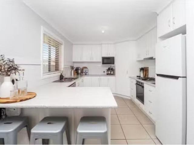 Unique 1 Evatt Street, Lloyd House for rent Listed by Propert.