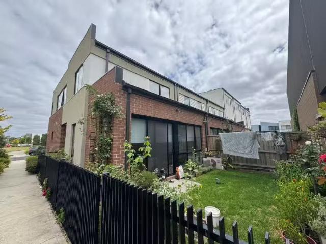 Rental! 1 HANGAR WALK, Braybrook VIC 3019