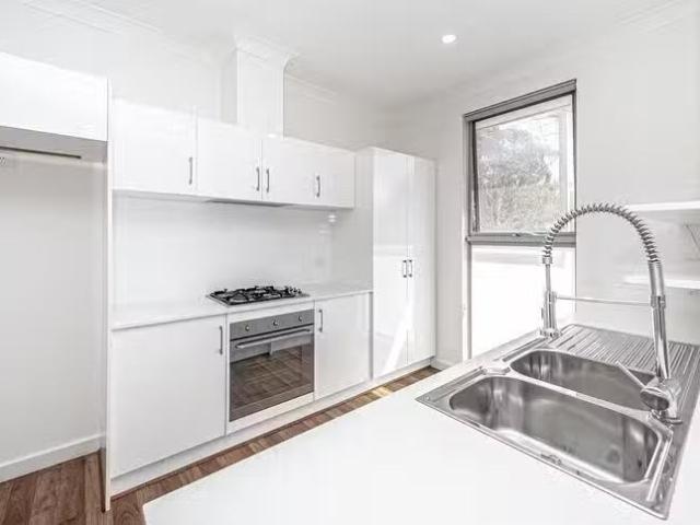 Unique 1 Harlow Street, Mitchell Park, SA 5043