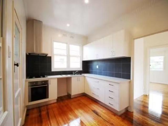 Rental! 1 Warner Avenue, Ashburton VIC 3147 House For Lease
