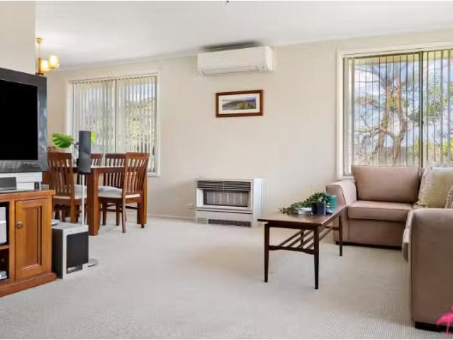 New 1A Timor Close, Kirrawee House for rent Listed by Christo.