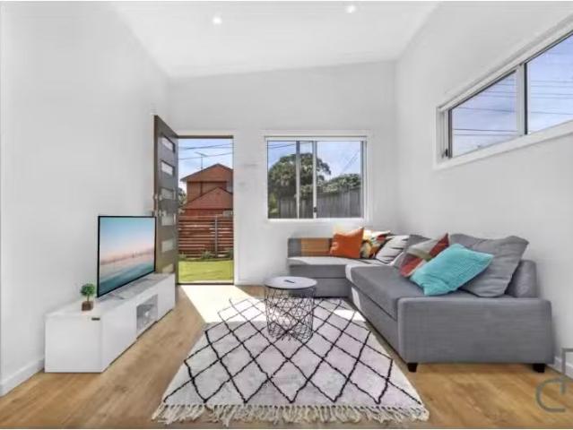Nice 1A Judith Place, Cromer House for rent Listed by Caterin.