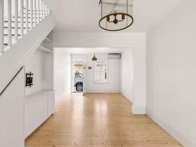 Just in! 23 Wentworth Street, Paddington, NSW 2021