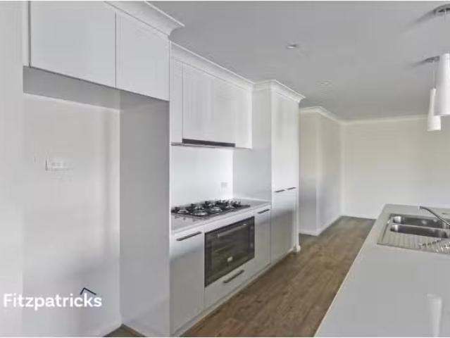 Charming 23 Chang Avenue, Lloyd House for rent Listed by Rent.
