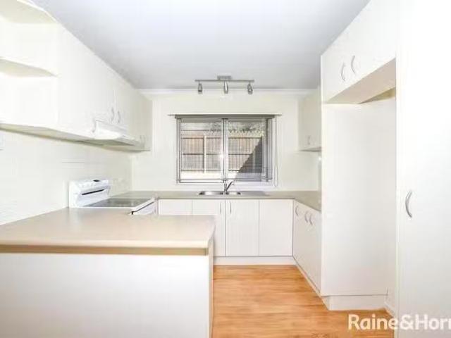 Deal! 23 Red Gum Place, Windradyne, NSW 2795