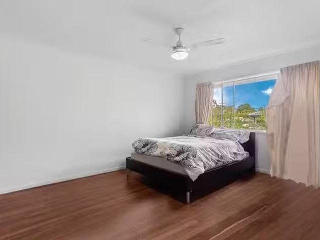 For Rent! 23 Roseglen Street, Greenslopes, QLD 4120