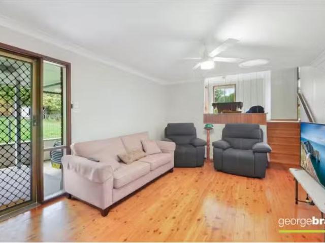 Just in! 23 Rowena Rd, Narara House for rent Listed by Natali.