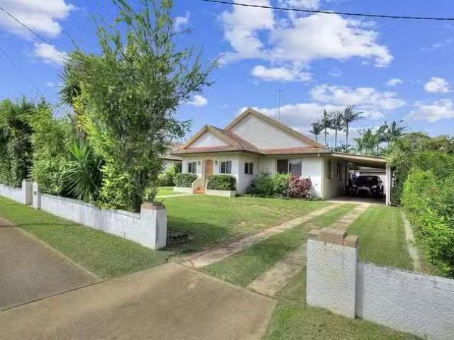 Unique 200 Walker Street, Svensson Heights, QLD 4670