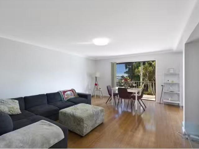 Unique 20/19 Kurrawyba Avenue, Terrigal Apartment for rent Li.