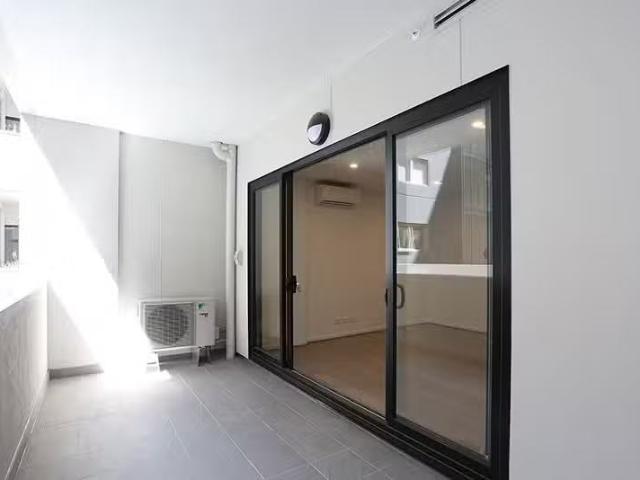 Just in! 206/4 8 Breese Street, Brunswick VIC 3056