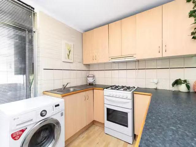 Just in! 206/36 Tenth Avenue, Maylands, WA 6051