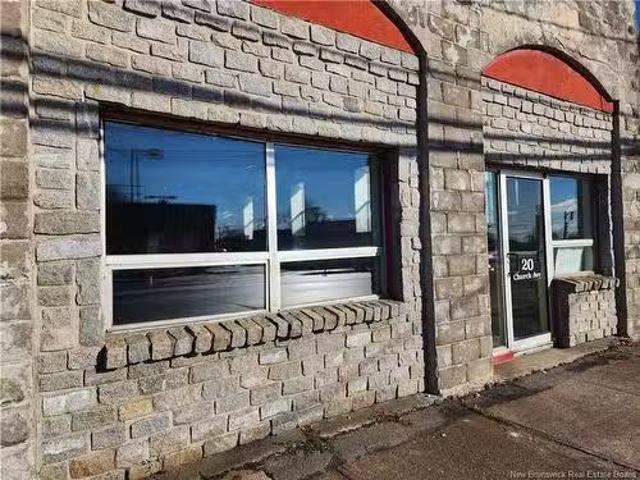 Deal! 20 Church, Saint John, NB, E2M 4P4 commercial for leas.