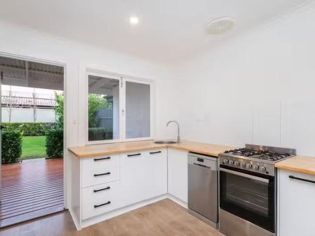Cheap 20 Elizabeth Street, EASTWOOD, SA 5063 House for Rent