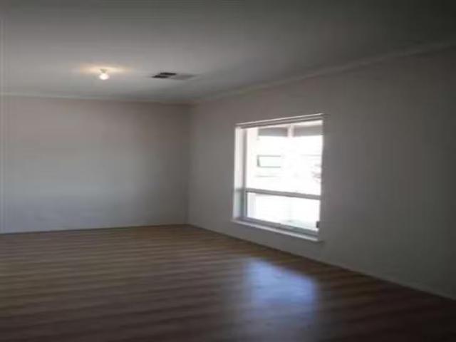 Deal! 20 Ketch Court, Aldinga Beach, SA 5173