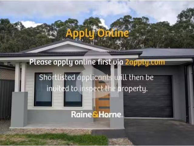Nice 2/10 Guardsman Grove, LOCHINVAR Townhouse for rent Liste.