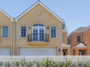 Unique 2/10 Hurstford Close, Peppermint Grove, WA 6011