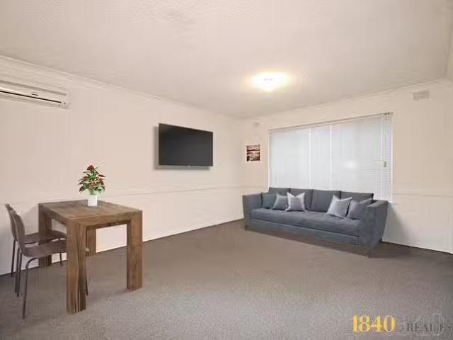 Deal! 2/10 Swan Avenue, Klemzig, SA 5087