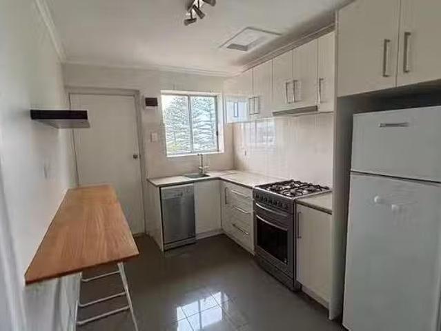Cozy 21/180 Seaview Road, Henley Beach South, SA 5022