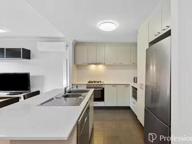 Charming 21/76 Newcastle Street, Perth, WA 6000
