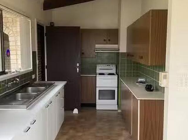 Nice 21 Simmons Drive, Ulladulla, NSW 2539