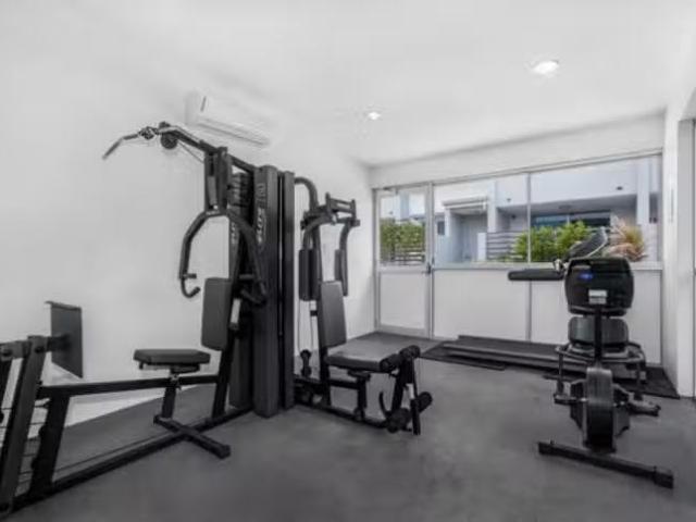 Cheap 2205 / 3 Main Street, Varsity Lakes, QLD 4227