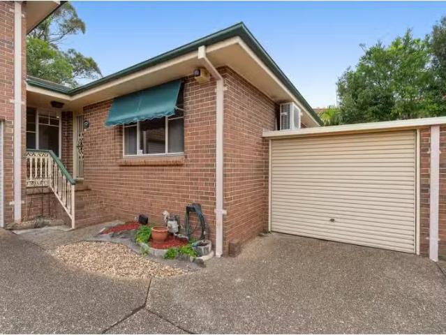 Cheap 22/26 28 Wallumatta Road, CARINGBAH Apartment for rent.